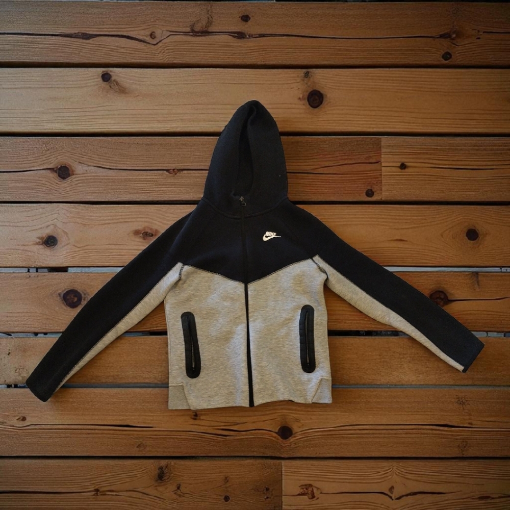 Nike Kids Two-Tone Black and Gray Zip Up Sweater